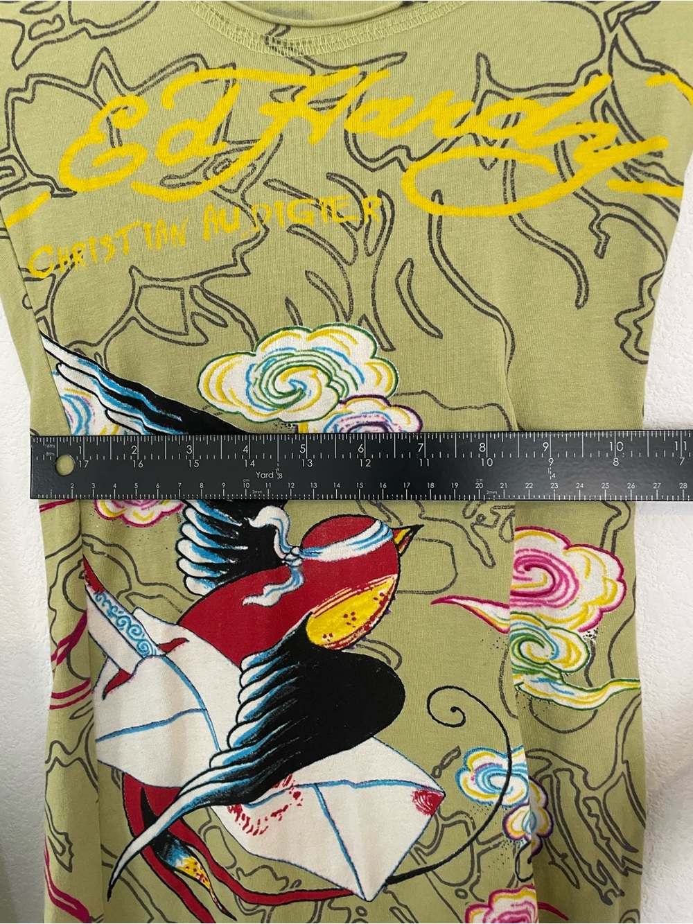 Ed Hardy Y2K Olive Green Long Sleeve Graphic Tee with Multicolor Swallow - Picture 7 of 10